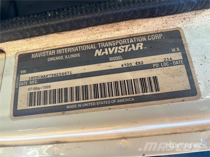 International 4700 Самоскиди