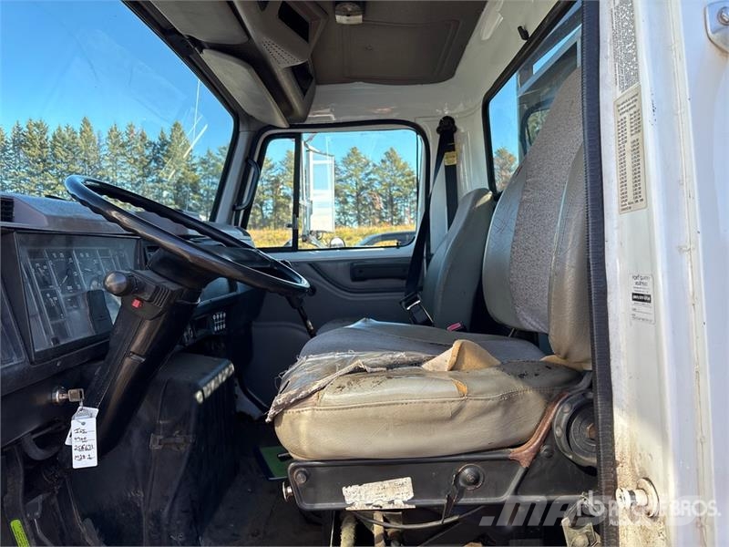 International 4700 Самоскиди