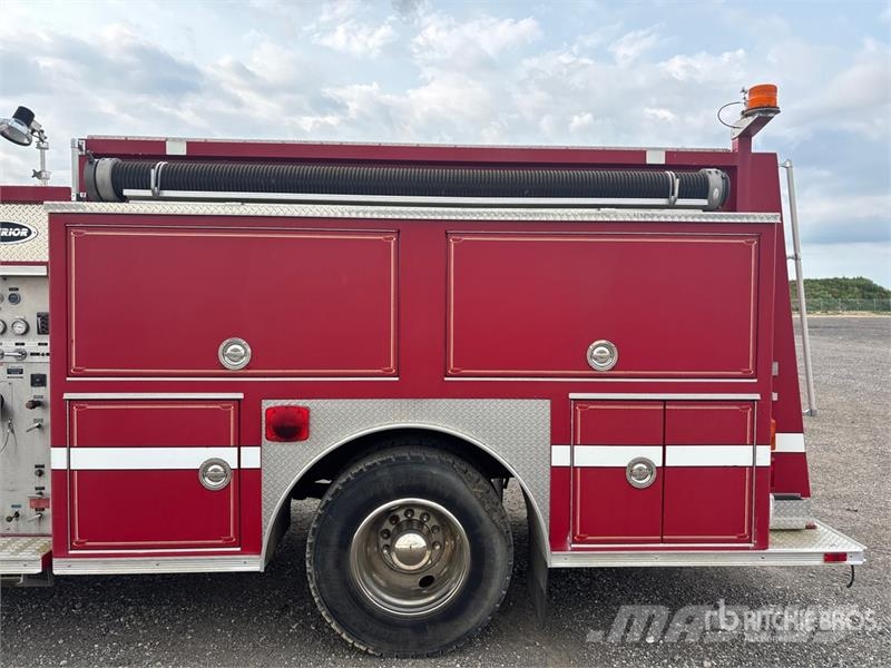International 4900 Fire trucks