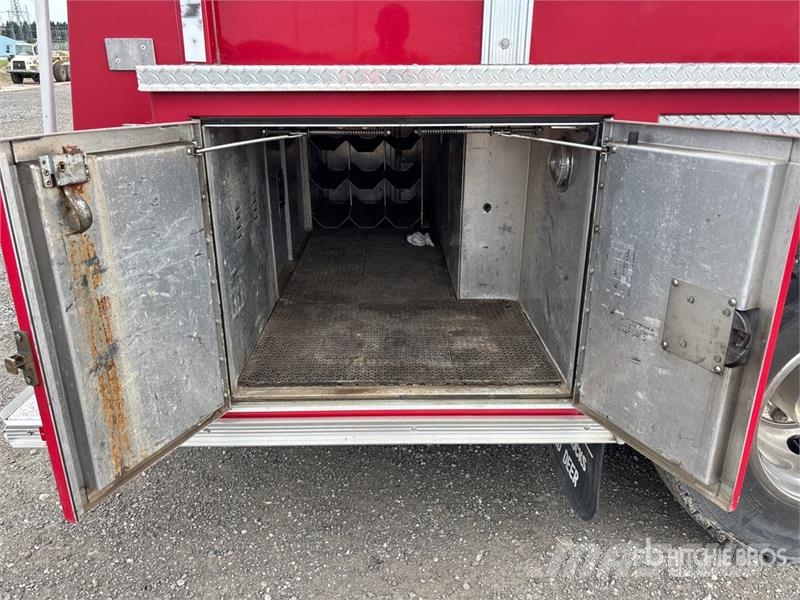 International 4900 Fire trucks