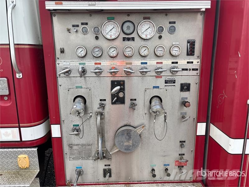 International 4900 Fire trucks
