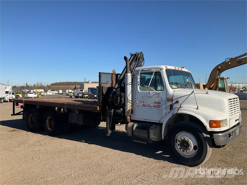 International 4900 Автокрани