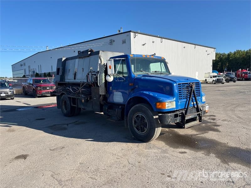 International 4900 4x2 Air Compressor Truck Oprema za obradu