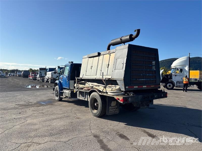 International 4900 4x2 Air Compressor Truck Oprema za obradu