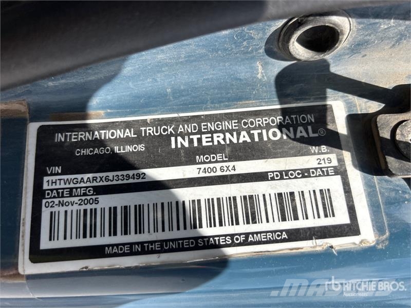 International 500-50-RU 50 ft on International 7400 6x4 Extende المنصات الهوائية المثبتة على شاحنة