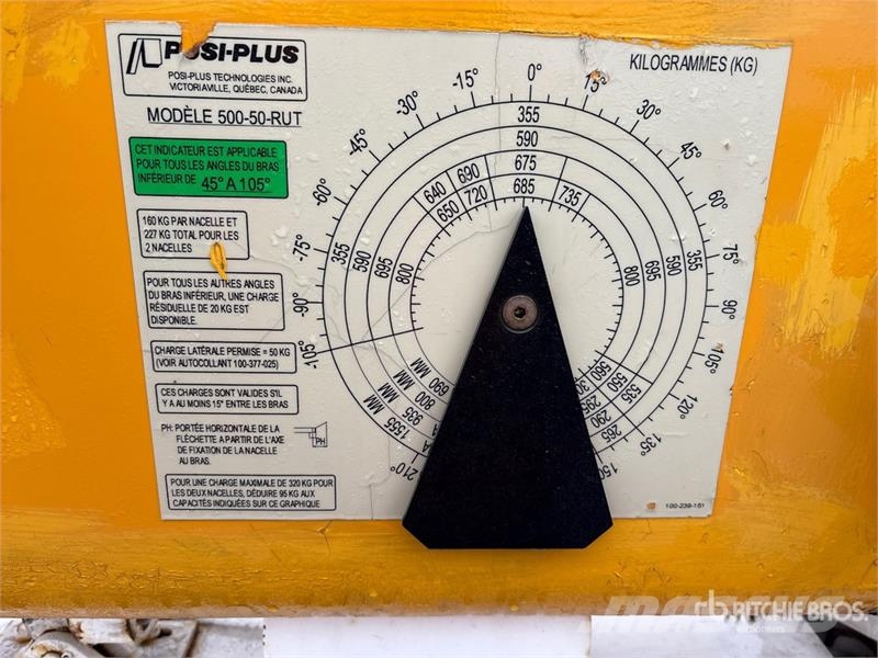 International 500-50-RUT 50 ft on International 4400 6x4 Bucket Auto košare