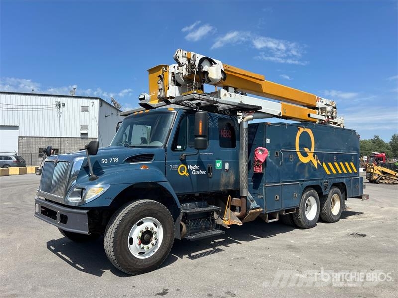 International 500-50-RU 50 ft on International 7400 6x4 Extende المنصات الهوائية المثبتة على شاحنة