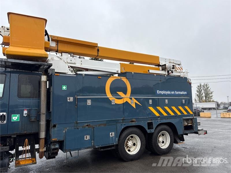 International 500-50-RUT 50 ft on International 4400 6x4 Bucket Auto košare