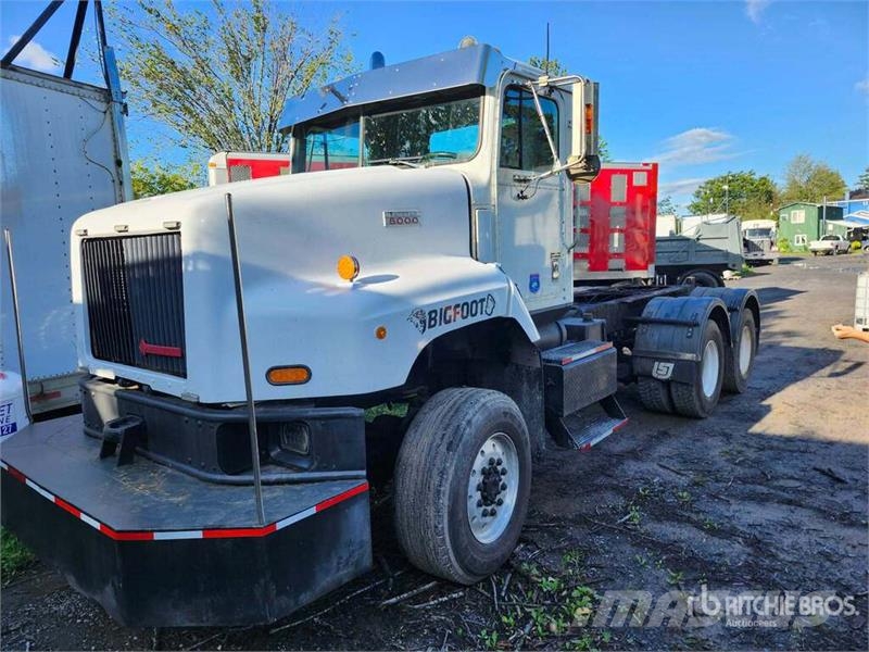 International 5000 Tractor Units