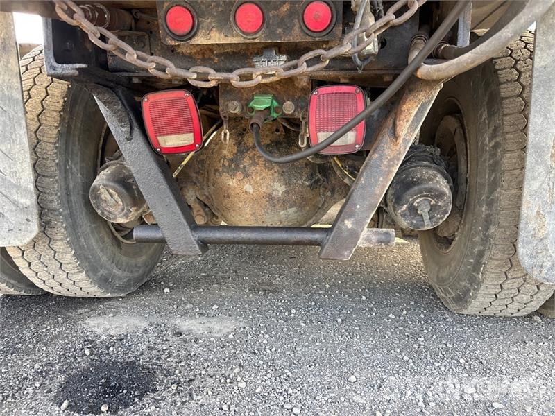 International 5500 6x4 Snow Plow Truck 多目的/汎用車両