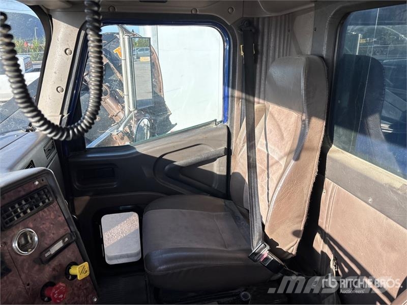 International 5500 6x4 Snow Plow Truck 多目的/汎用車両