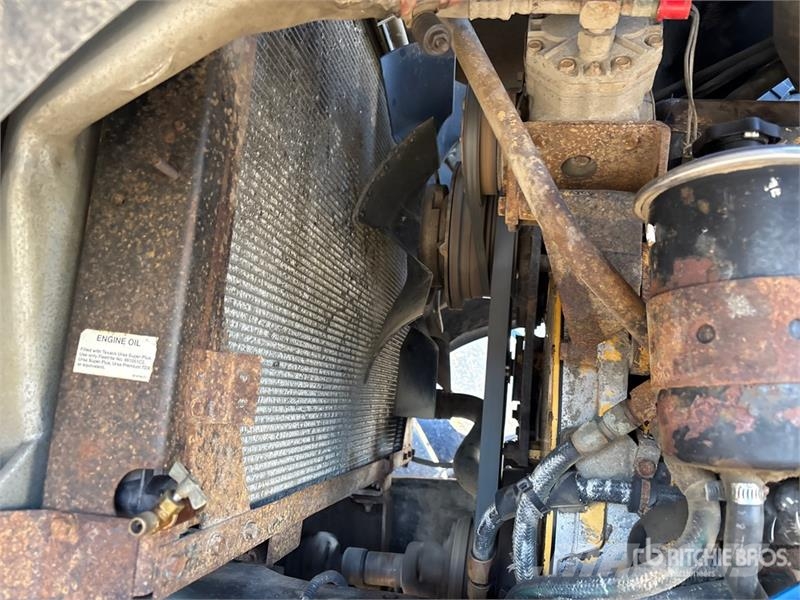International 5500 6x4 Snow Plow Truck 多目的/汎用車両