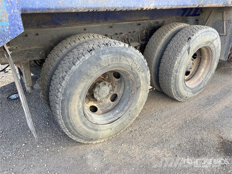 International 5500 6x4 Snow Plow Truck 多目的/汎用車両