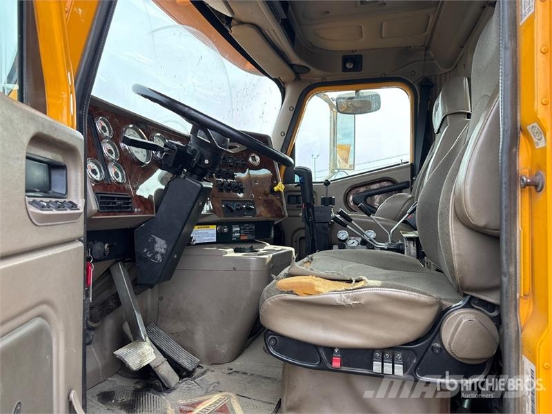 International 5500i 4x4 Snow Plow Truck Komunalna vozila za opštu namenu