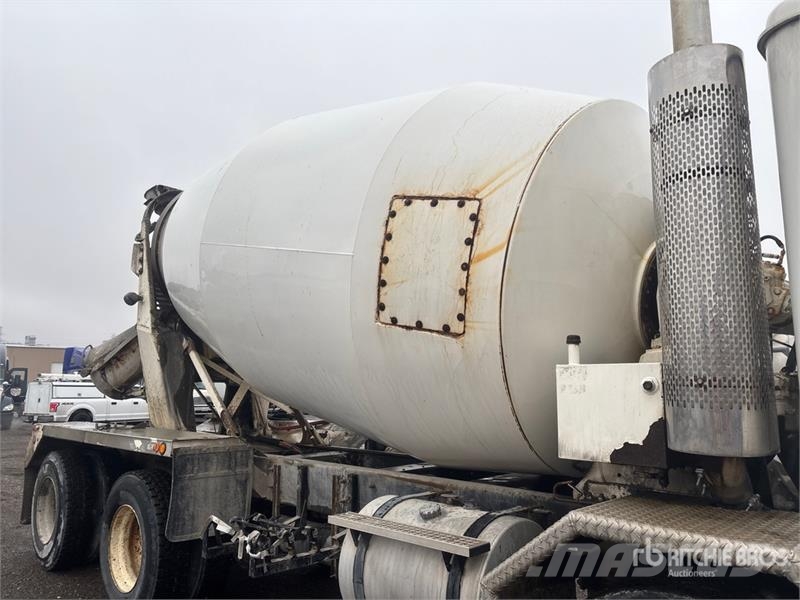 International 5600i Gruszki do betonu