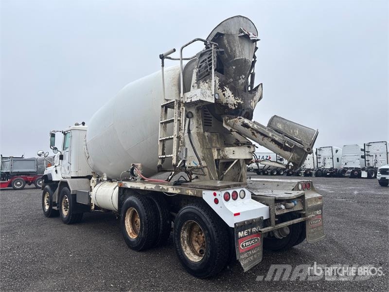 International 5600i Gruszki do betonu