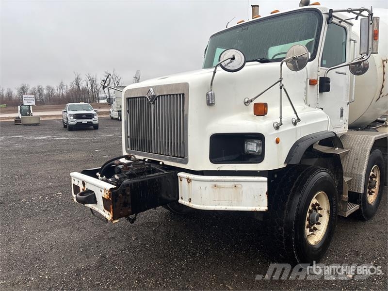 International 5600i Gruszki do betonu
