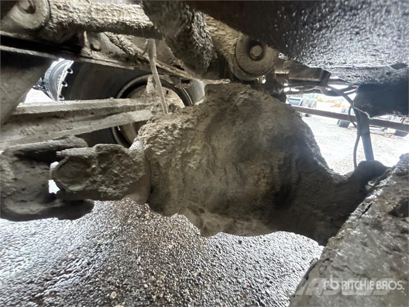 International 5600i Gruszki do betonu