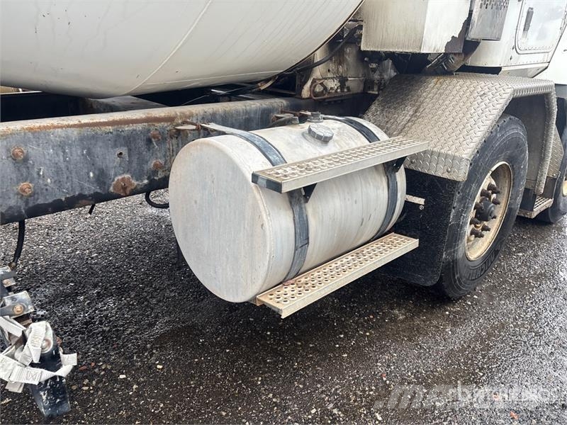 International 5600i Gruszki do betonu