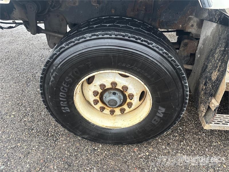International 5600i Gruszki do betonu