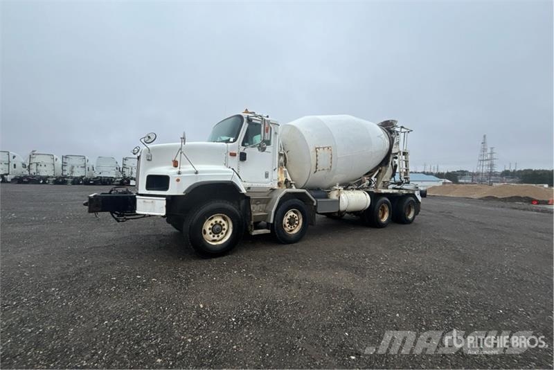 International 5600i Gruszki do betonu
