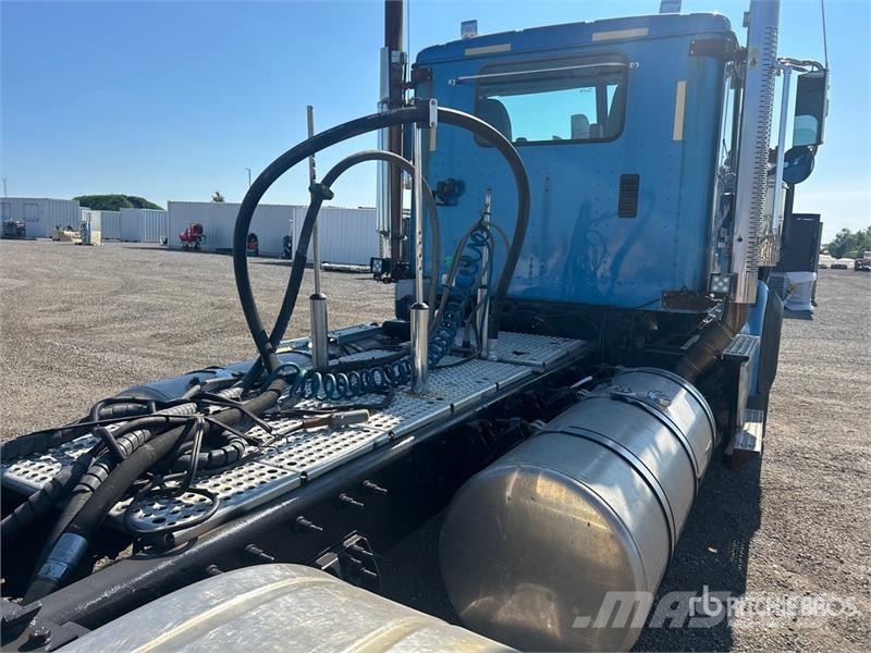 International 5900i وحدات الجر