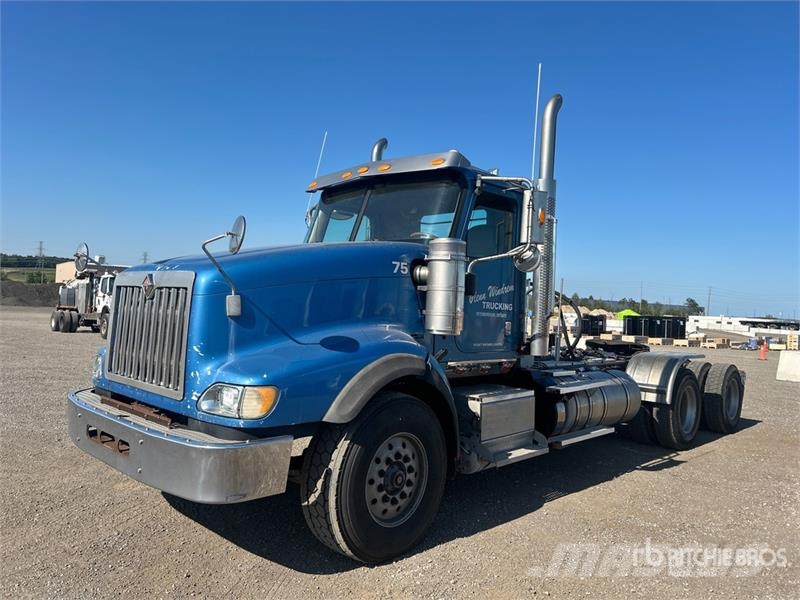 International 5900i وحدات الجر
