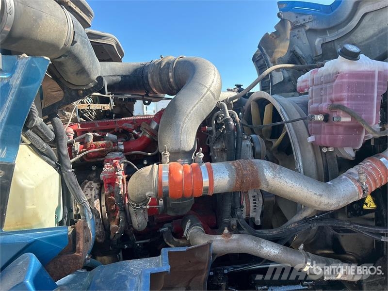 International 5900i وحدات الجر