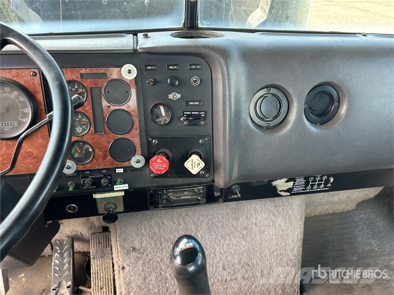 International 6x4 T/A Day Cab Truck Tractor Traktorske jedinice