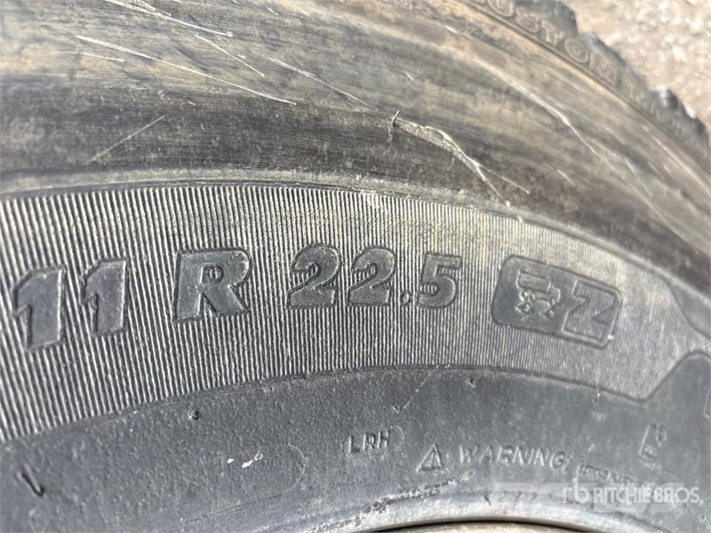 International 7400 Közúti karbantartó haszongépek