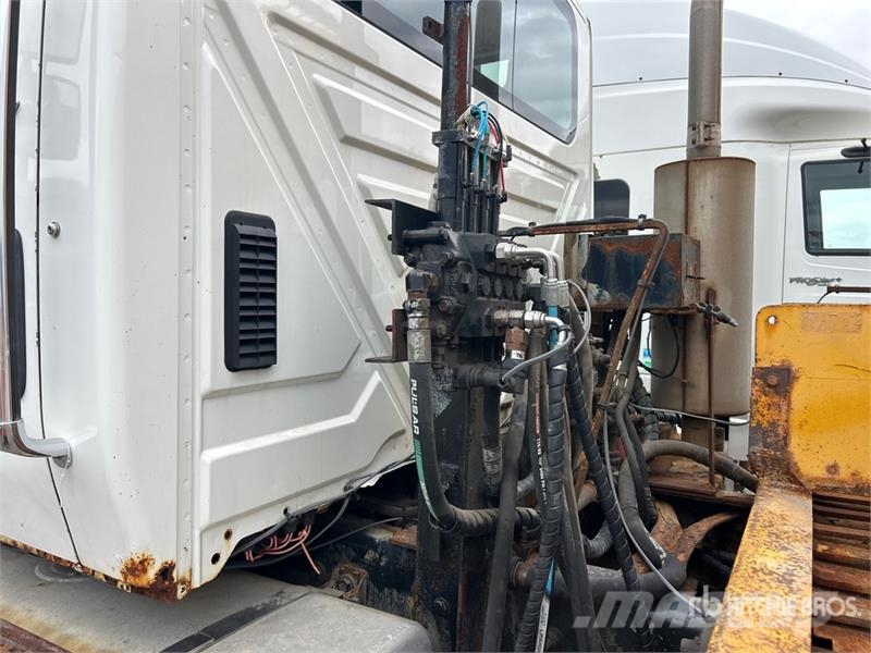 International 7400 Komunalna vozila