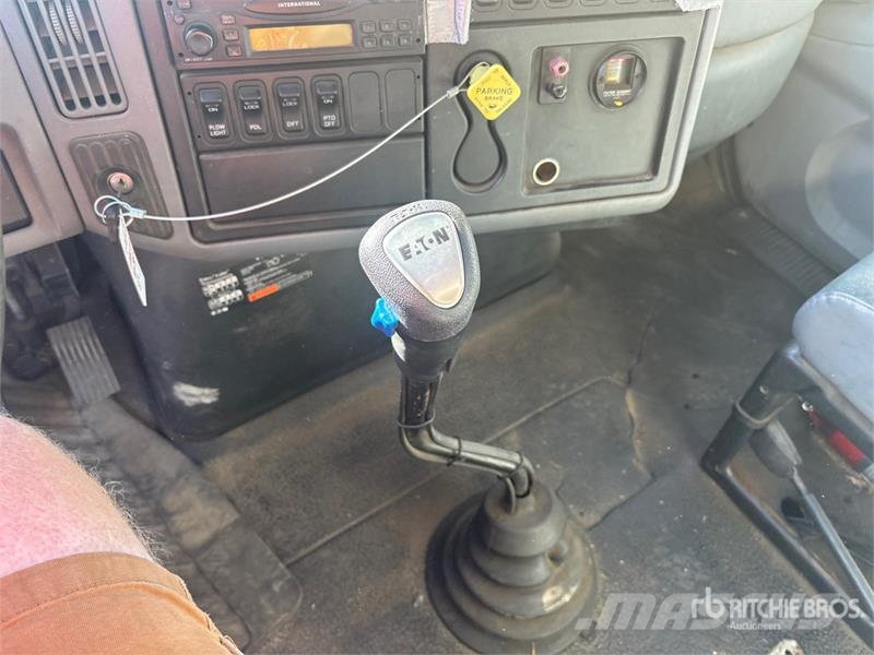 International 7400 Ūdens mašīnas