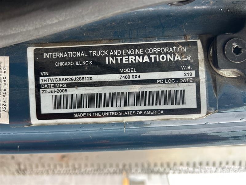 International 7400 Auto košare