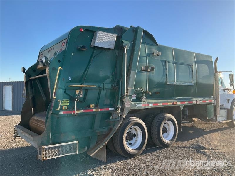International 7400 Камиони за отпадъци
