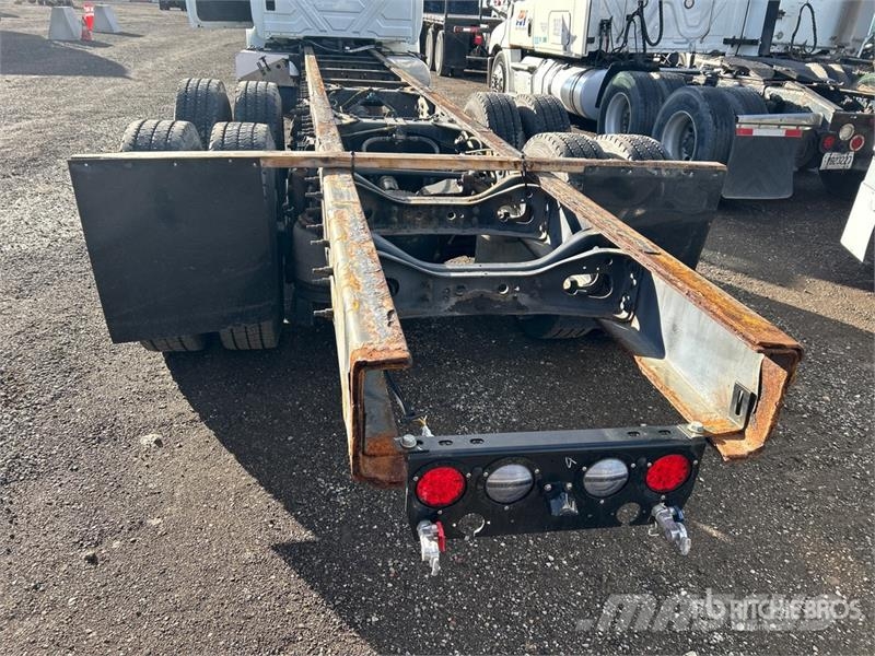 International 7400 Cabine en interieur