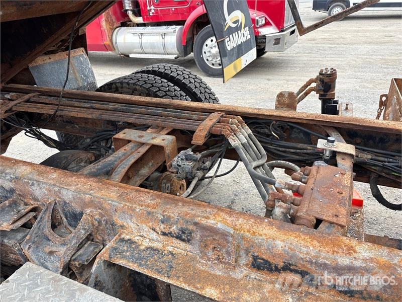 International 7400 Közúti karbantartó haszongépek