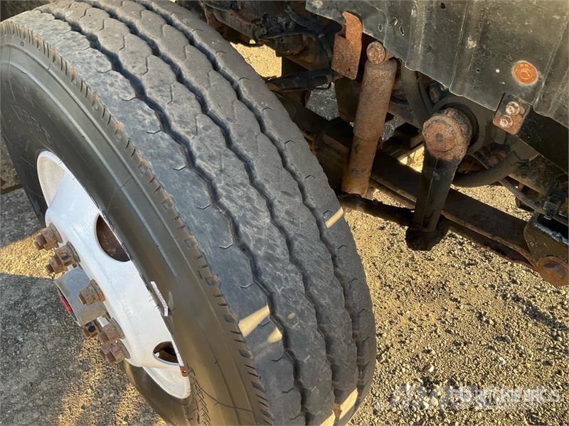 International 7400 Камиони за отпадъци