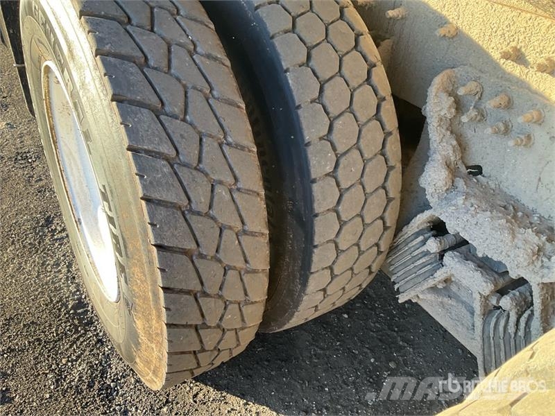 International 7400 Камиони за отпадъци