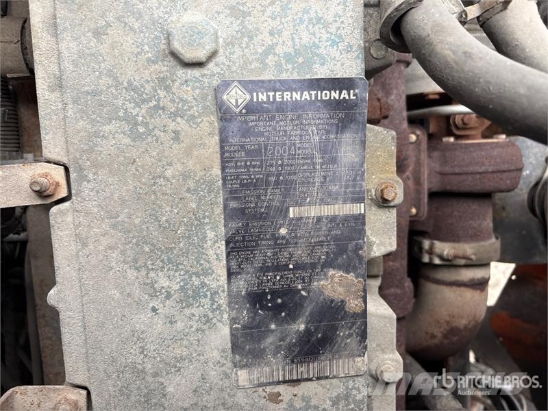 International 7400 Közúti karbantartó haszongépek