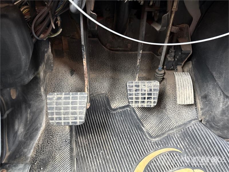 International 7400 Közúti karbantartó haszongépek