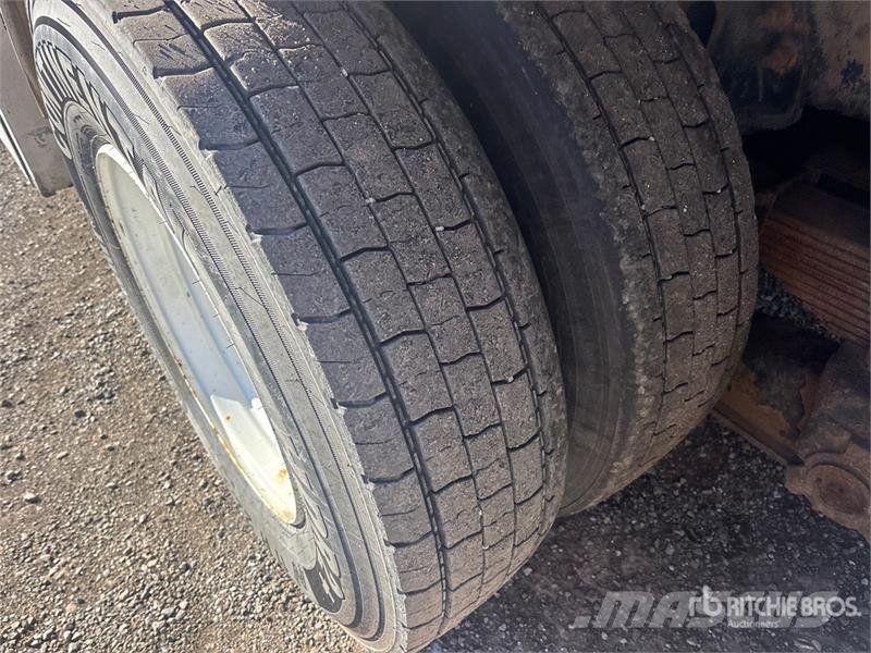 International 7400 Ūdens mašīnas