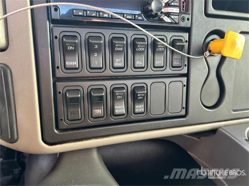 International 7400 Cabine en interieur