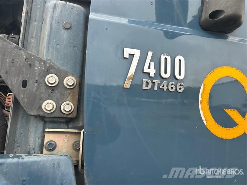 International 7400 Auto košare
