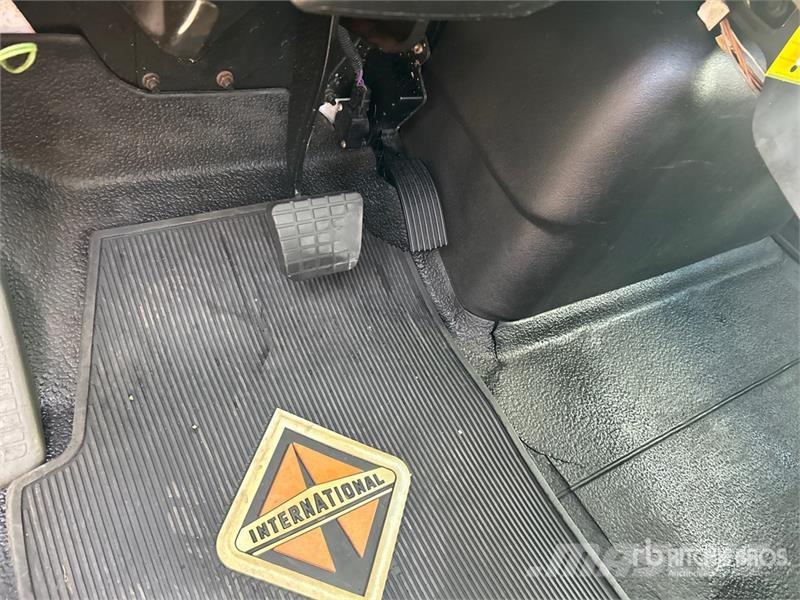 International 7400 Cabine en interieur