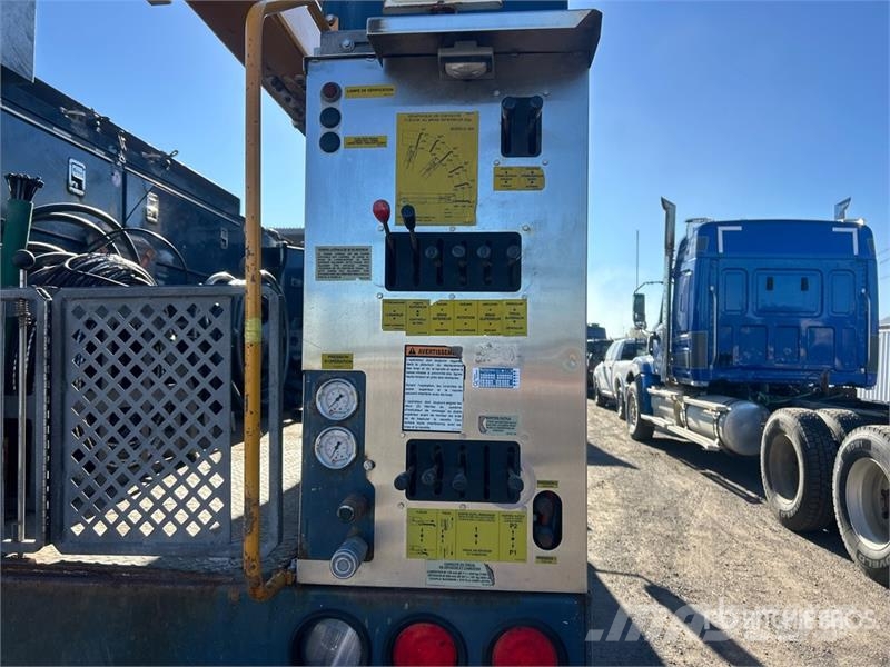 International 7400 Nostolava-autot