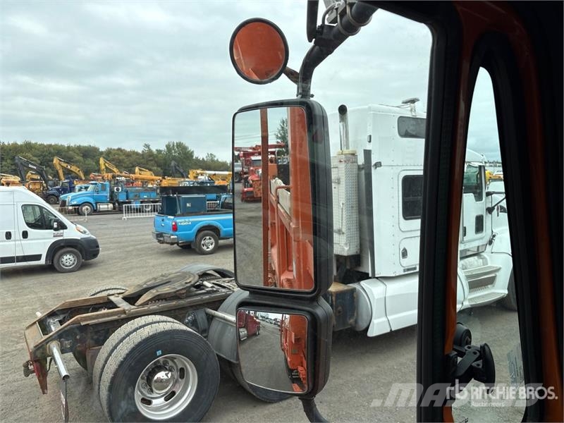International 7400 Közúti karbantartó haszongépek