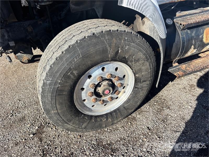 International 7400 Ūdens mašīnas