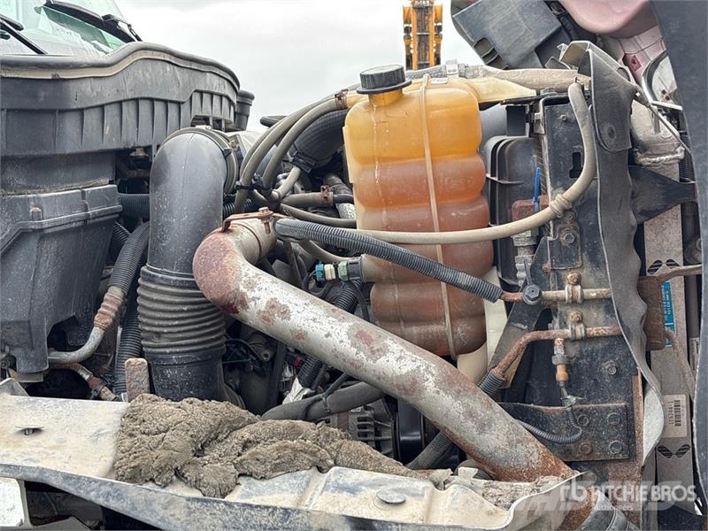 International 7400 Komunalna vozila