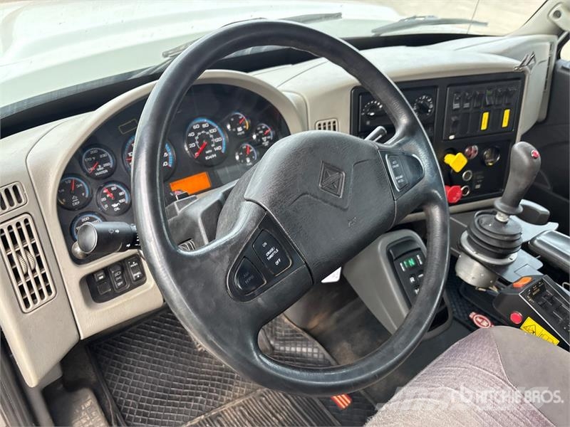 International 7400 Komunalna vozila