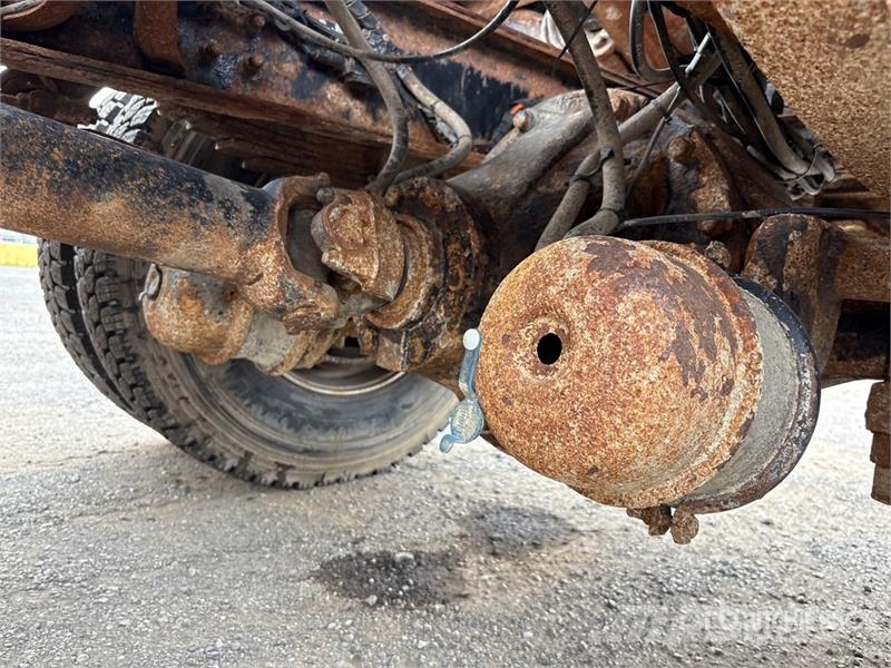 International 7400 Közúti karbantartó haszongépek